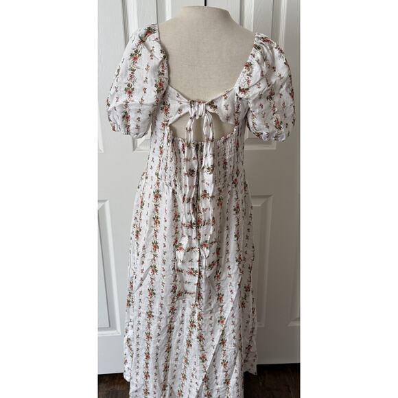 Reformation Lacey Dress Sz 12 White Floral Tie Back Smocked Spring Easter Bridal - Picture 4 of 16